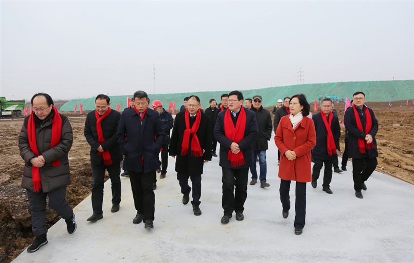 7、現(xiàn)場交流指導工作_副本.jpg 7、現(xiàn)場交流指導工作_副本.jpg