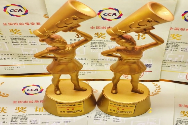 2083831111.jpg 2083831111.jpg