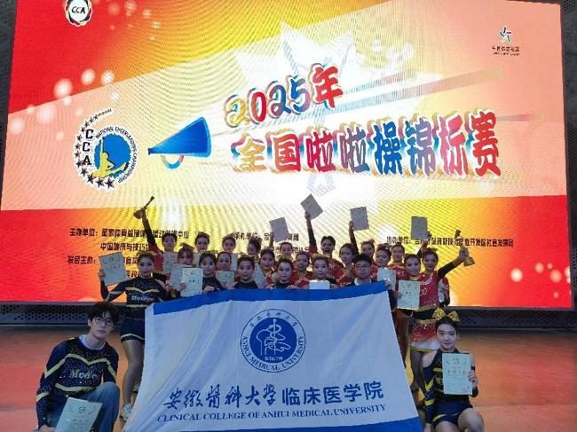 s_41a36d2aa7e639d0.jpeg s_41a36d2aa7e639d0.jpeg